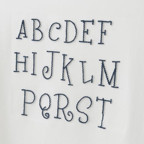 アルファベット刺繍Tシャツ

[14951299]&Noel