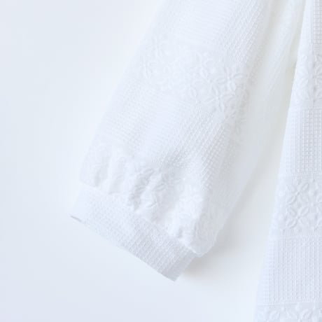 ワッフル刺繍コットンブラウス[41413665_04]natural mist