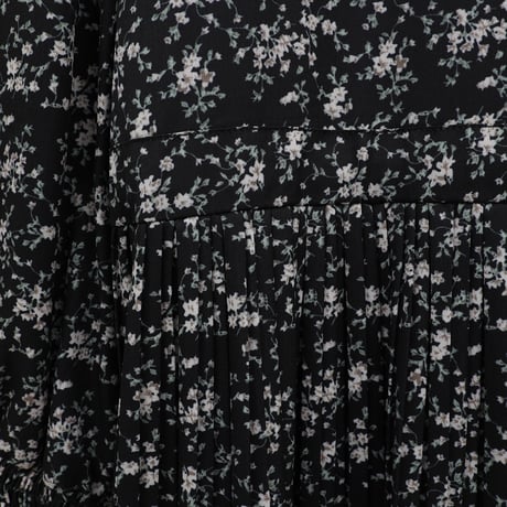 花柄プリーツ切替ワンピース[20116113]natural mist