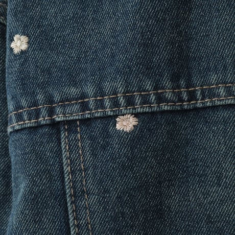 スキャッター刺繍デニムジャケット

[14954183]&Noel