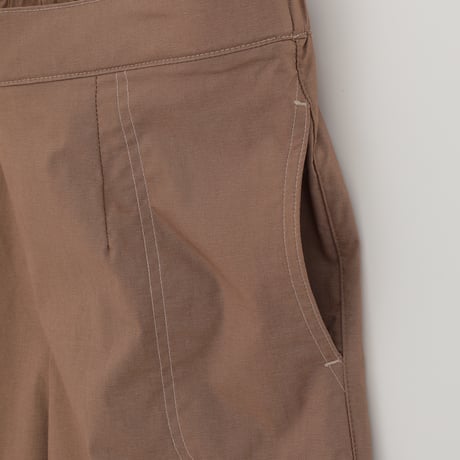 ステッチアクセントワイドパンツ

[80317172]natural mist