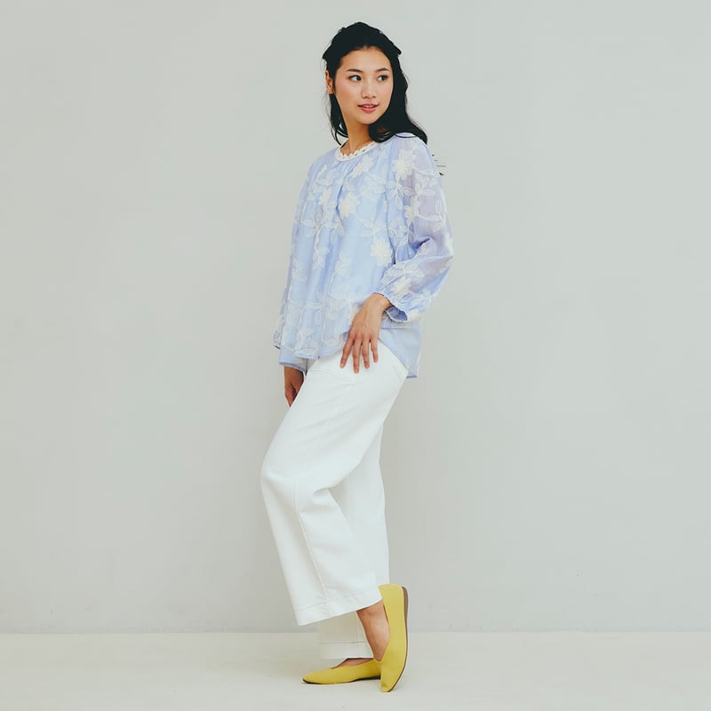 Theory 19aw フラワー刺繍プルオーバーブラウス フラワー刺繍プルオーバーブラウス[41413385]natural mist | natura