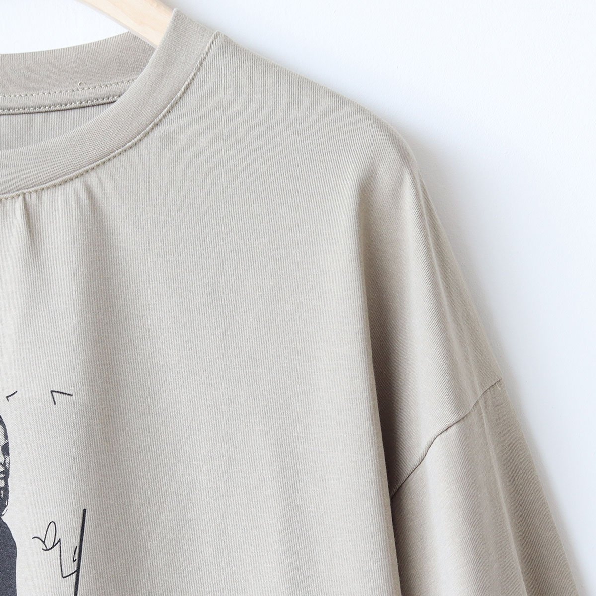 PHEENY 長袖カットソー　グラフィックプリント PHEENY（Tシャツ(長袖/七分)）のフリマアイテム一覧