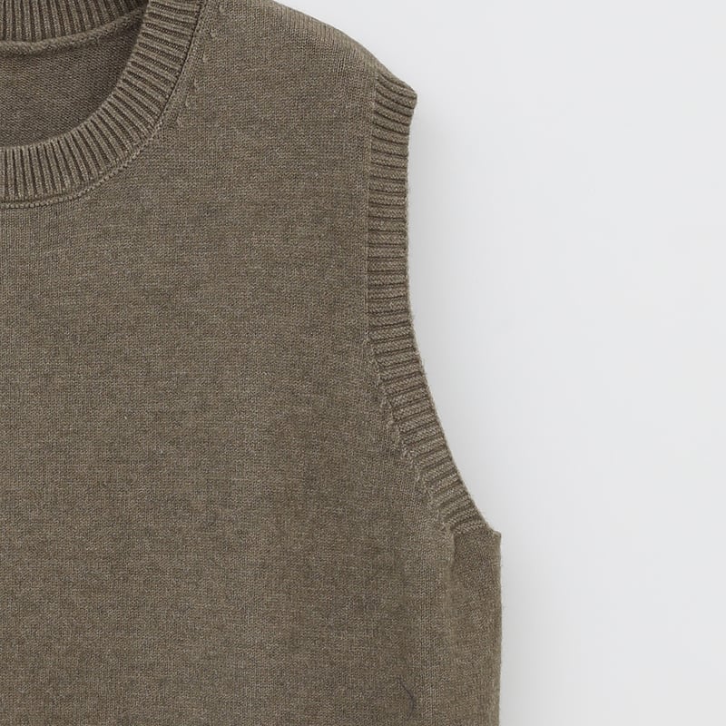異素材ポケットデザインニットベスト[22032141]vivid | natural mist