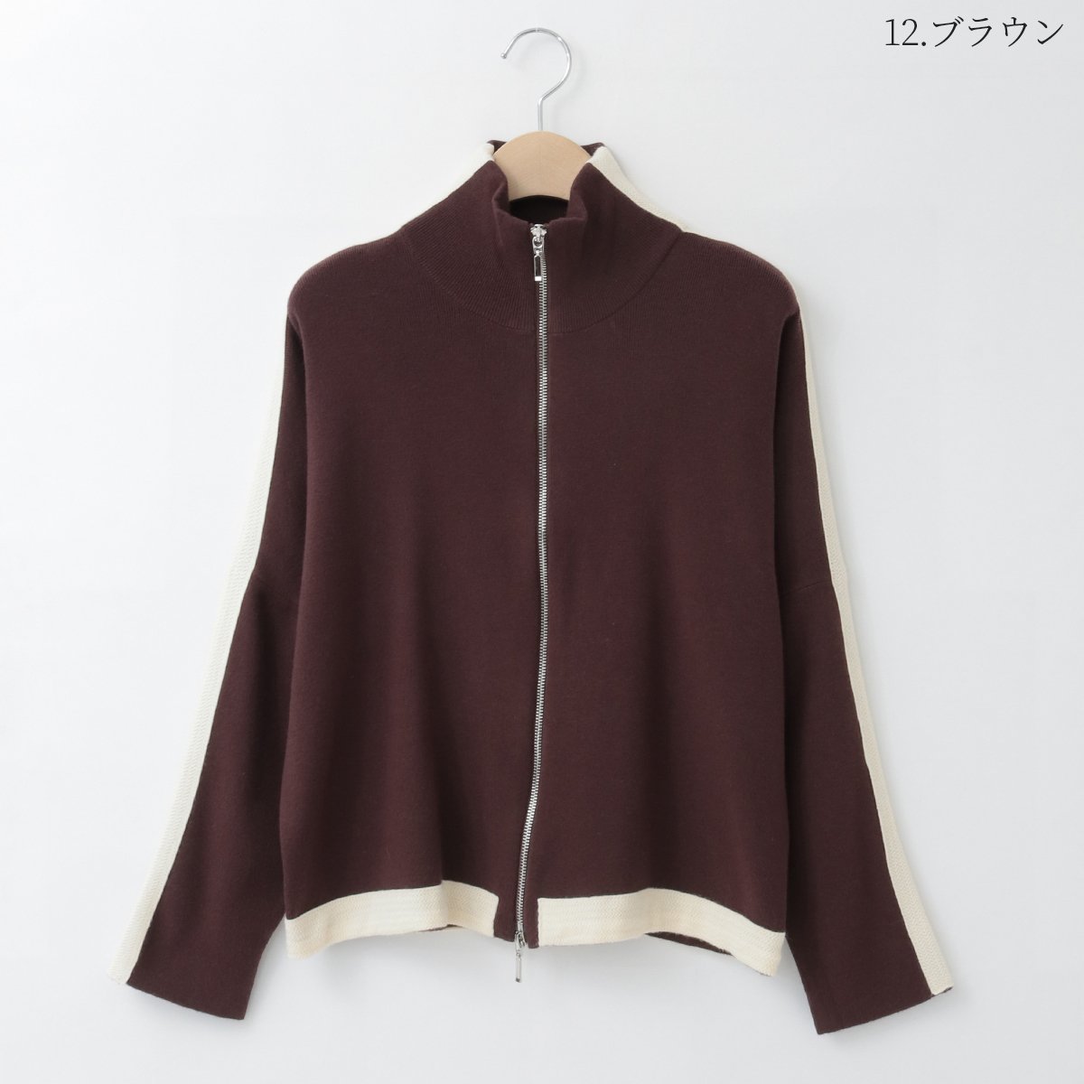 新品未使用タグ付きarchivio フルジップ ブルゾン 36レッド 新品未使用タグ付きarchivio フルジップ ブルゾン 36レッド 刺繍