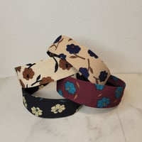 レトロフラワーカチューシャ