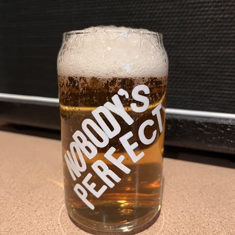 NOBODY'S PERFECT パイントグラス
