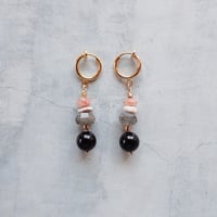onyx × sunstone earring - E210