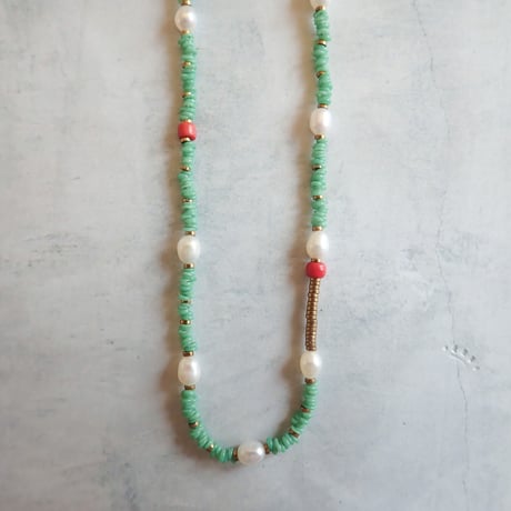 （1点もの）Green beads × Pearl 14kgf Necklace PN01