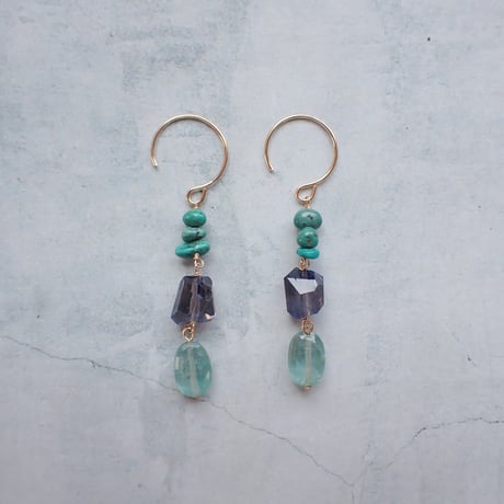 Aqua kyanite × Iolite− E219
