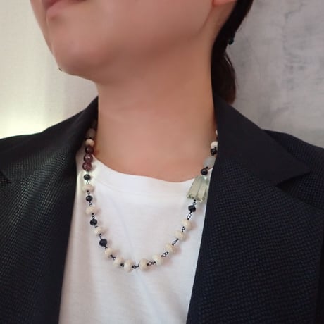 (一点もの）Green amethyst × river stone necklace  N15