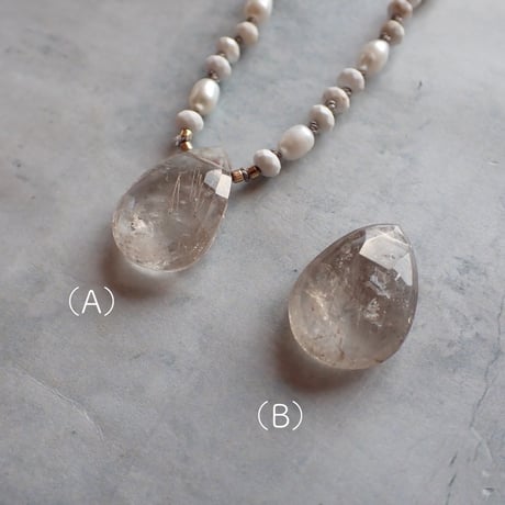white magnesite × rutilated quartz necklace - N97