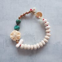 Flower carved beads Bracelet - Turquoise - B14