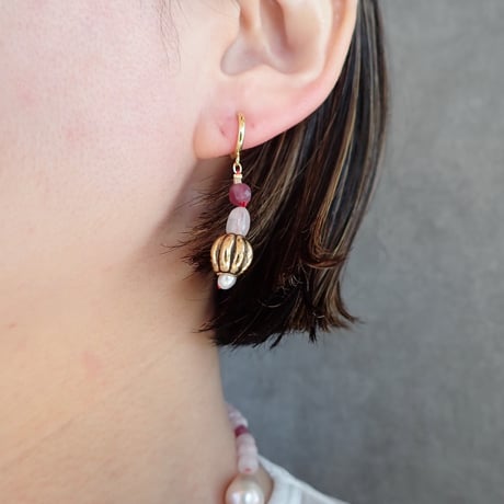 morganite × red knot earring - E209