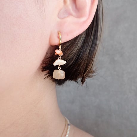 orange moonstone × coral − E223