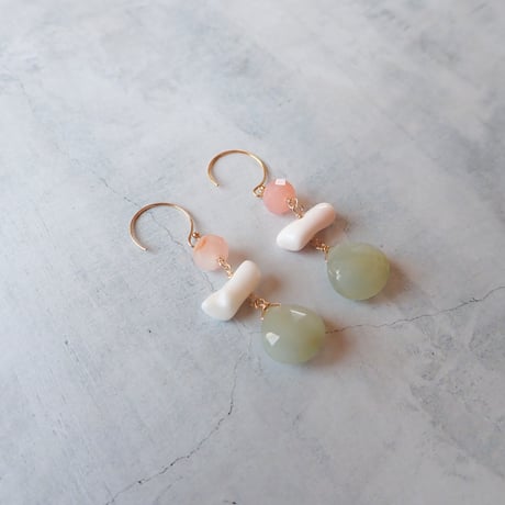 Cat's eye Qtz × White coral Earring E113