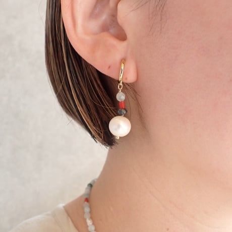 pearl × red coral ×  kyanite earring - E211