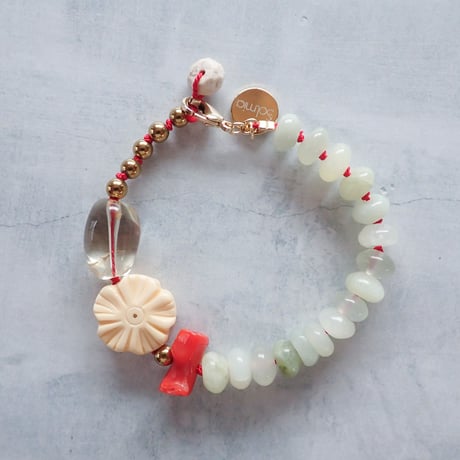 Flower carved beads Bracelet - Lemon qtz - B13