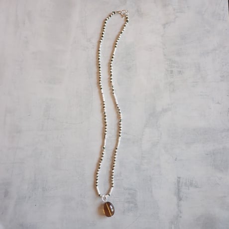 Silver Beads Silk knot NC Green×Beer quartz N25