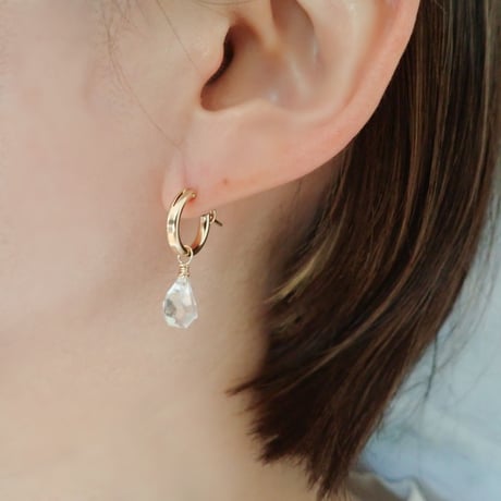 14kgf hoop × White topaz E76