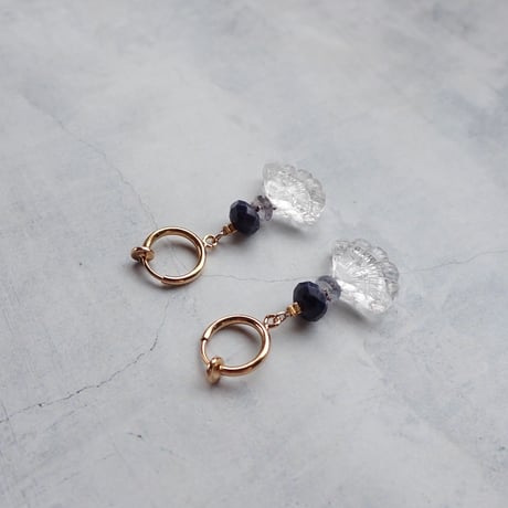 Flower carving QTZ × Sapphire Earring- E192