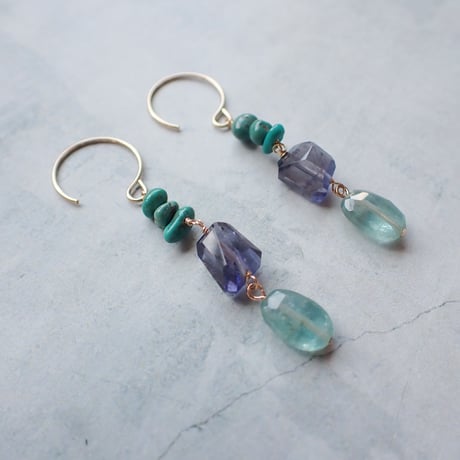 Aqua kyanite × Iolite− E219