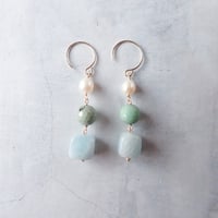 aquamarine × Chalcedony − E224