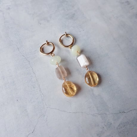 citrine × Prehnite − E225