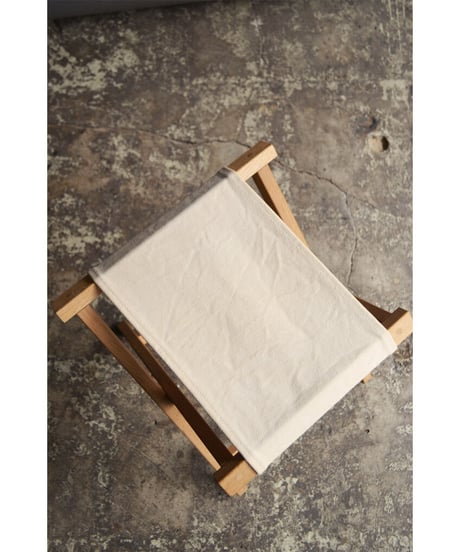 09-CH231054 oak folding stool canvas seat