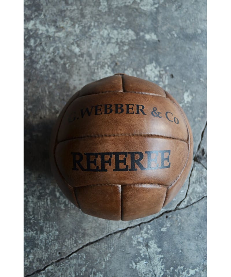 09-DS212111-c / Leather soccer ball | D9 ANTIQUE