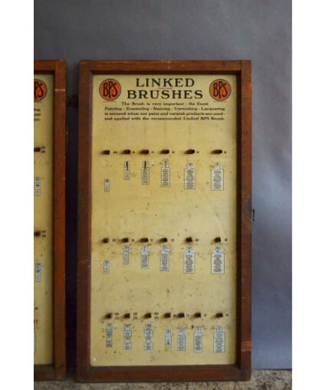 09-MT334270 Sign BPS Brush display set of 2