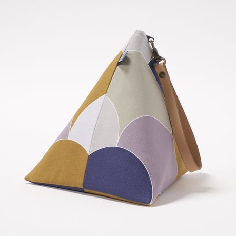 "BUWU" Triangle Handbag