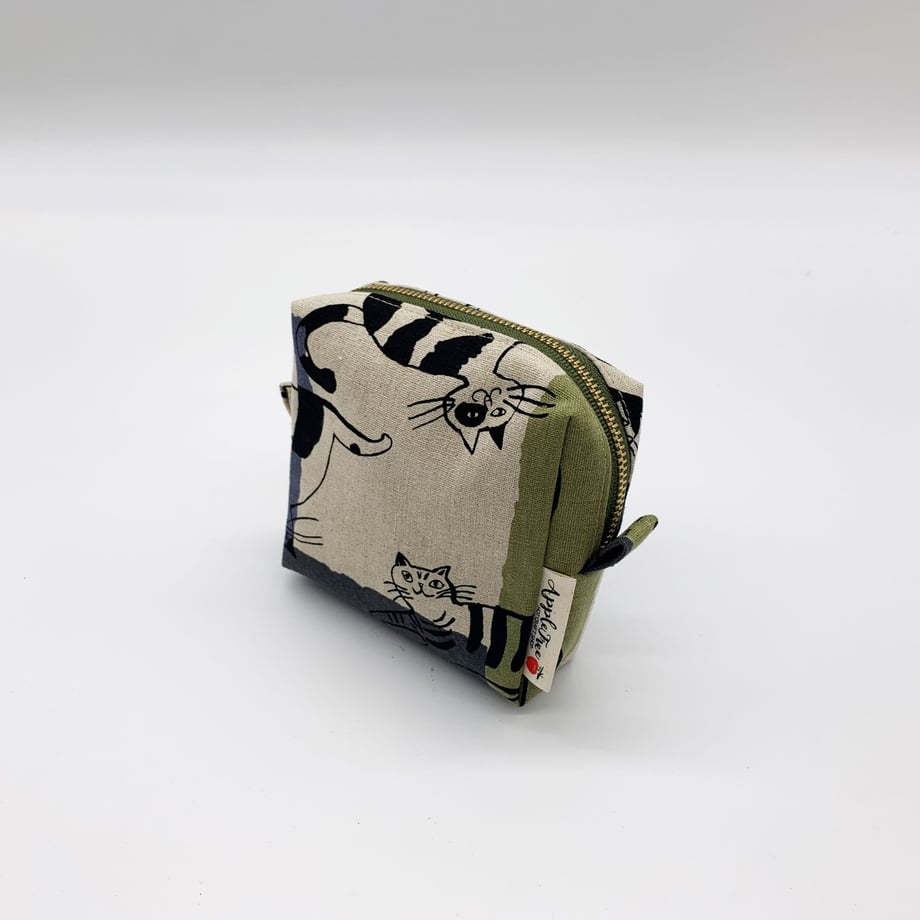 61bc2dab2ee5c20e244d40cd