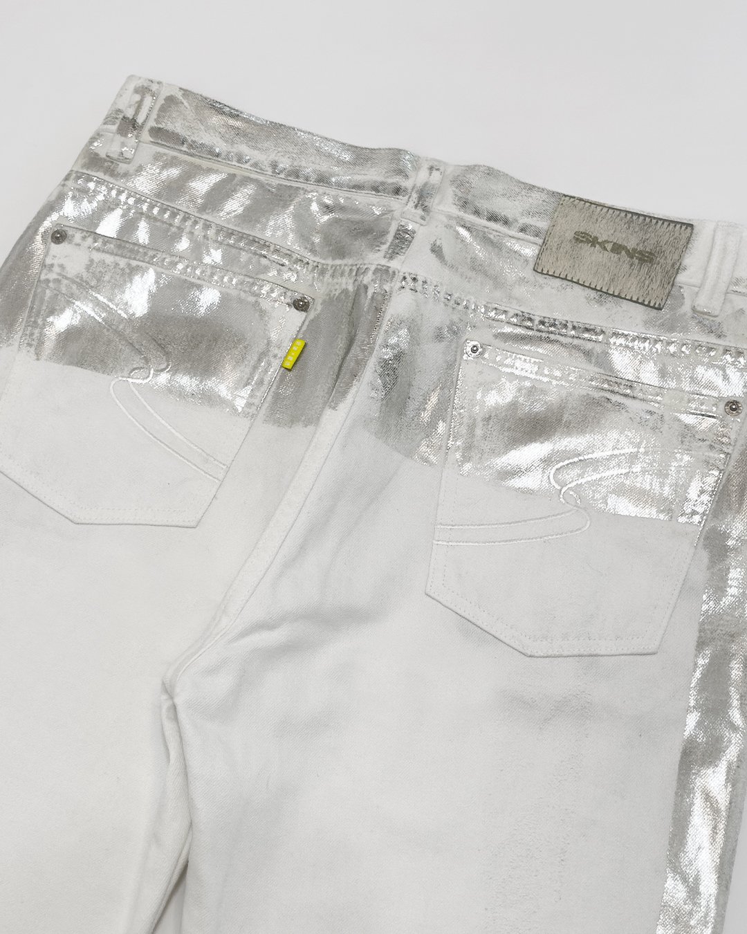 SKINS / FOIL DENIM PANTS/ストレートパンツ/2/コットン/WHT fit=scale-down,w=1200