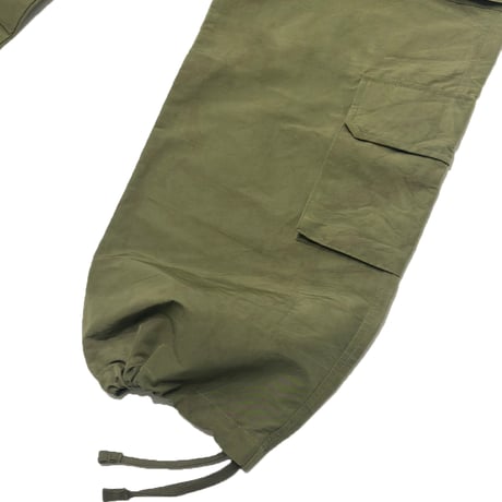 SHRINK NYLON CARGO / KHAKI