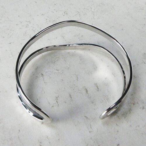 ヴィンテージ！Silver Wavy Cuff ブレスレット#2 ヴィンテージ！Silver Wavy Cuff ブレスレット#2