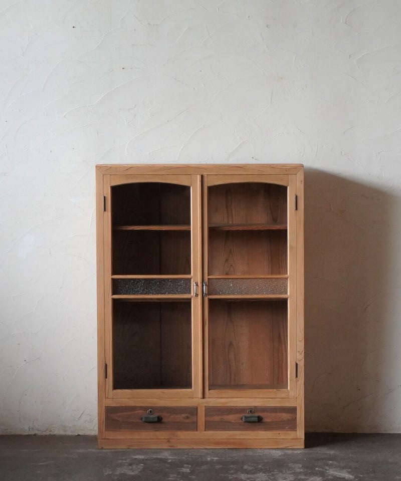 ガラス扉棚 | DEMODE FUKUNAKA