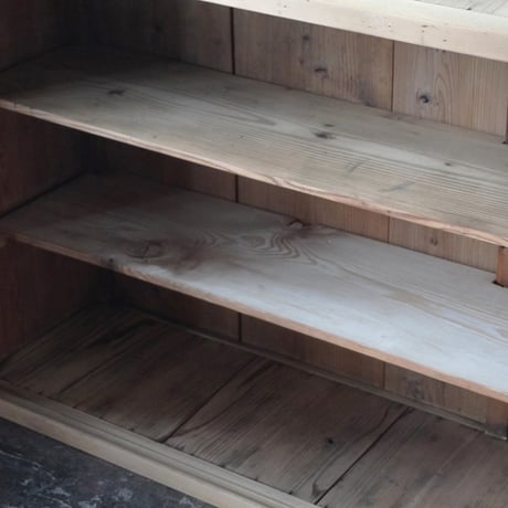 ガラス戸棚　カウンター