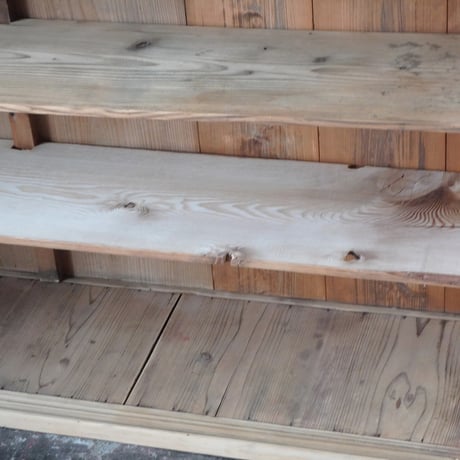 ガラス戸棚　カウンター