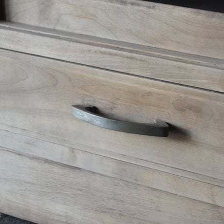 ガラス扉棚