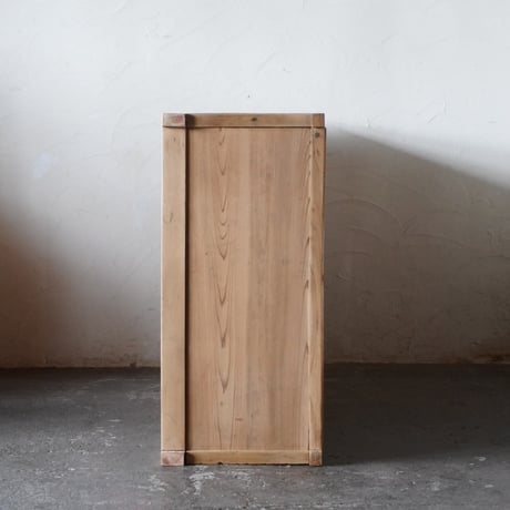 ガラス戸棚　カウンター