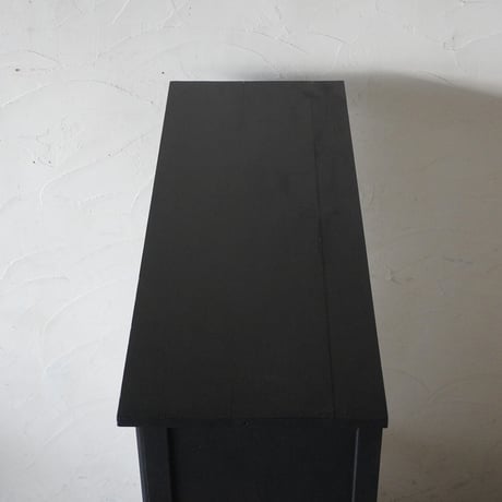 ガラス戸棚