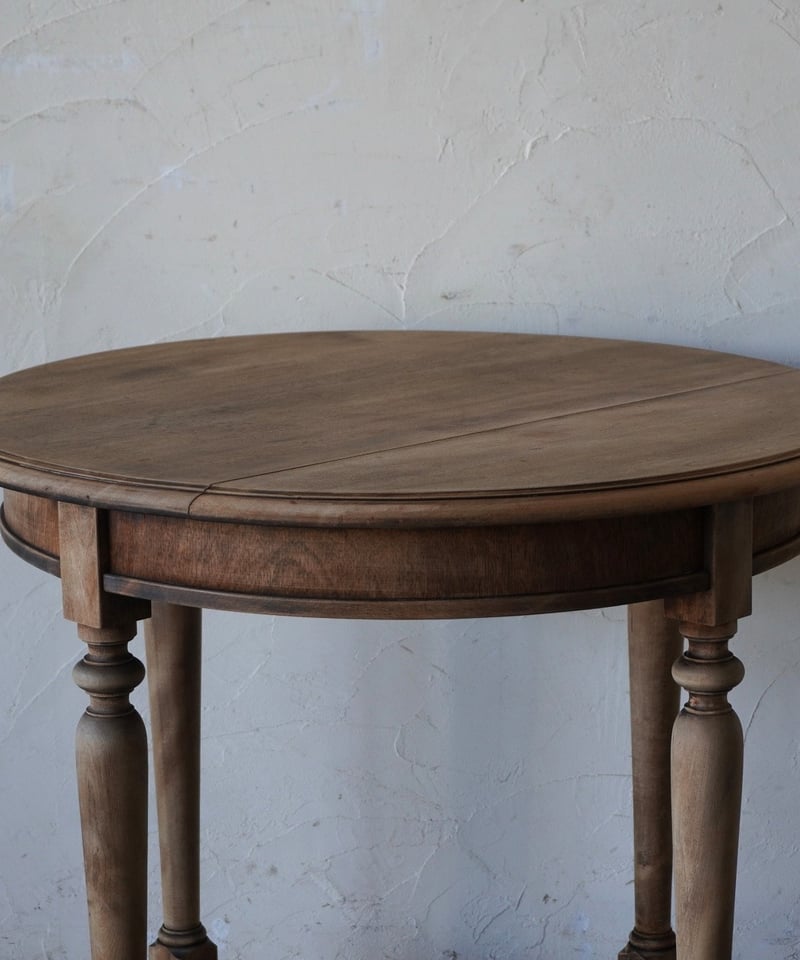 丸テーブル | DEMODE FUKUNAKA