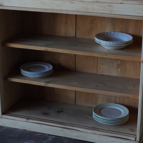 ガラス戸棚　2set