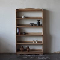 本棚　栓