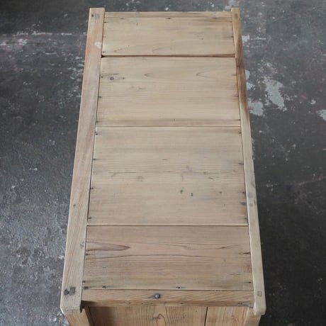 箪笥　欅