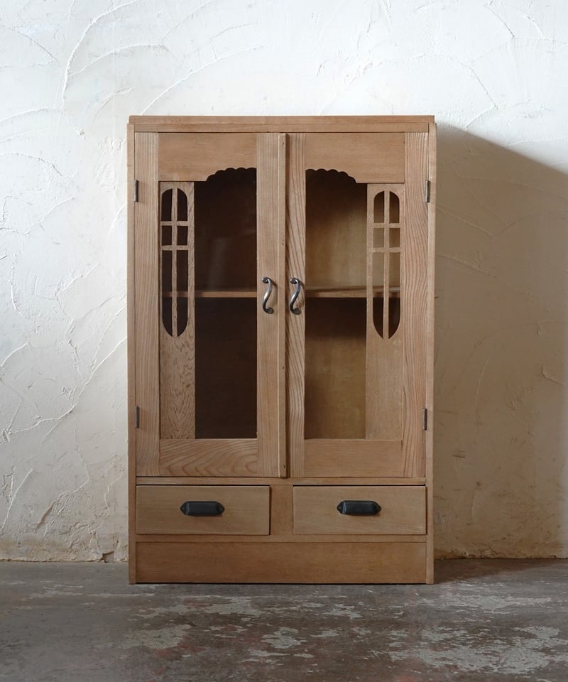 ガラス扉棚 | DEMODE FUKUNAKA