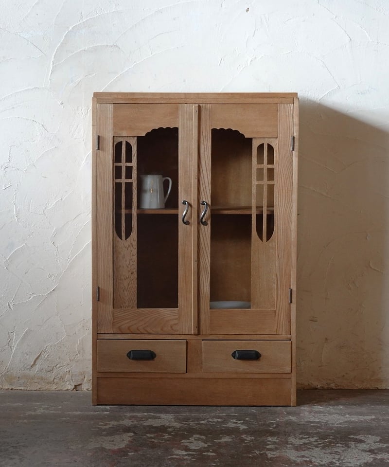 ガラス扉棚 | DEMODE FUKUNAKA