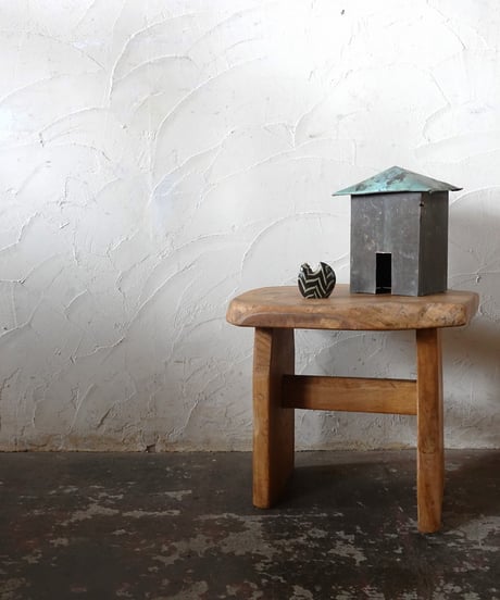 デモデ福中購入スツール デモデ福中購入スツール Fukunaka – DEMODE FURNITURE