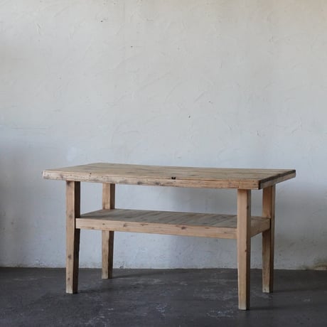 テーブル　作業台